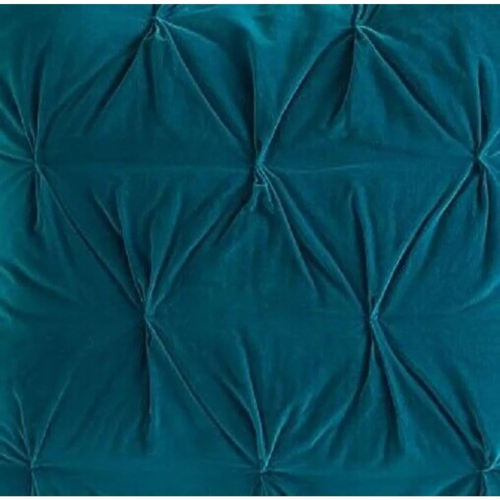 Pottery Barn Teen Velvet Pintuck Girls Quilt Comforter Deep Teal Blue TWIN New